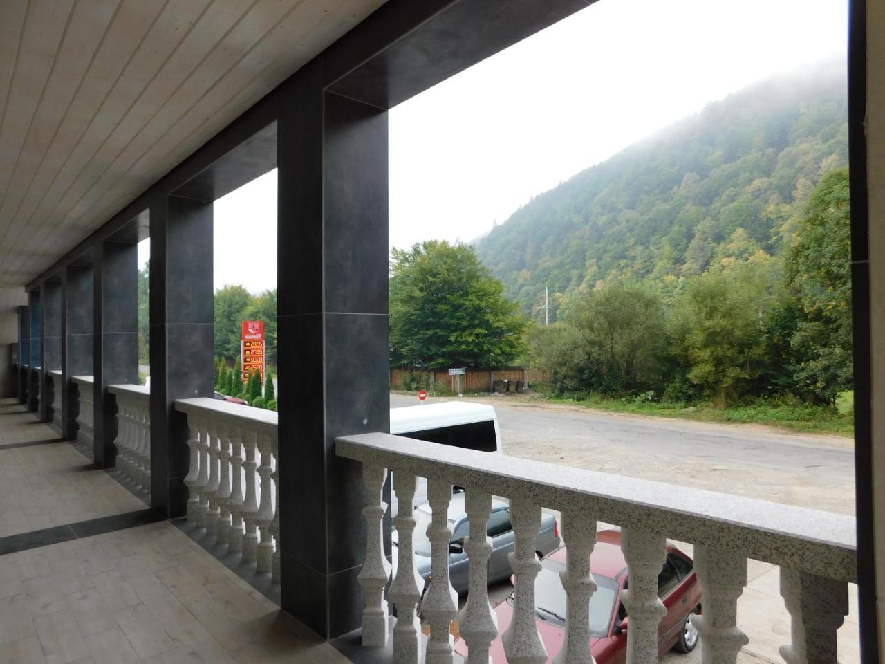 Царська Гора Motel Mizhhirya  Luaran gambar